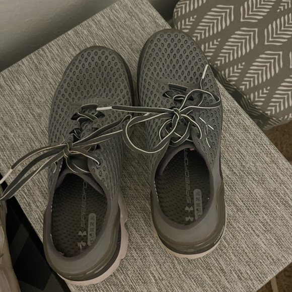 Grey Under Armour Tennis Shoes - Picture 5 of 6